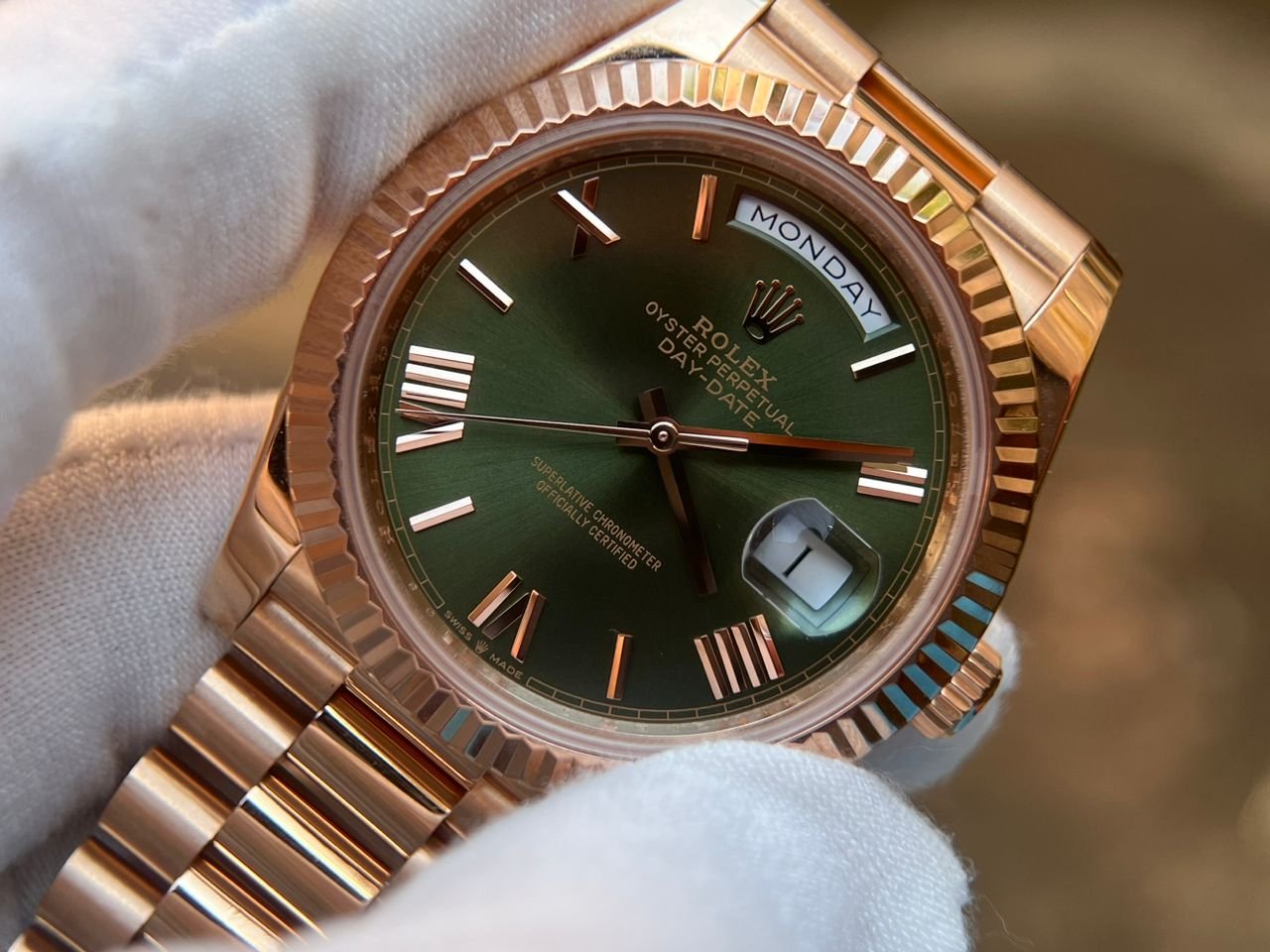 DayDate 228235 40mm QF 1:1 Green Dial Roman Markers wrap 18K Rose gold (Heavy version)