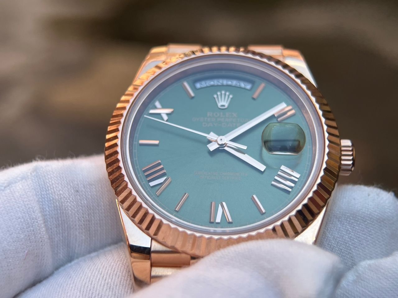 DayDate 228235 40mm QF 1:1 Green Dial Roman Markers wrap 18K Rose gold (Heavy version) - Image 7