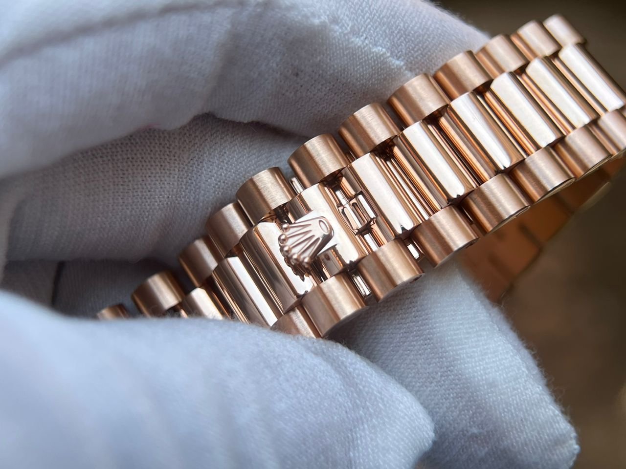 DayDate 228235 40mm QF 1:1 Green Dial Roman Markers wrap 18K Rose gold (Heavy version) - Image 19