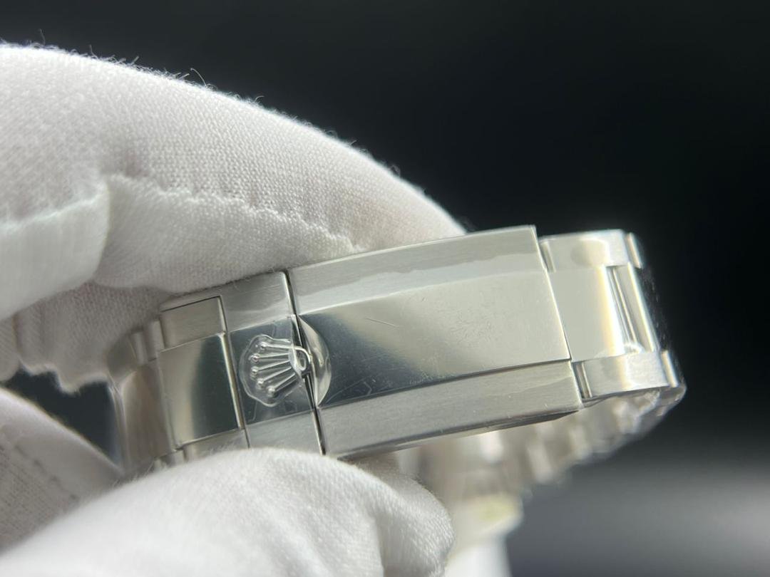 GMT-Master II 126710 GRNR Black/Gray Ceramic 904L Steel Clean 1:1 Best Edition on Jubilee and Oyster DD3285 - Image 14