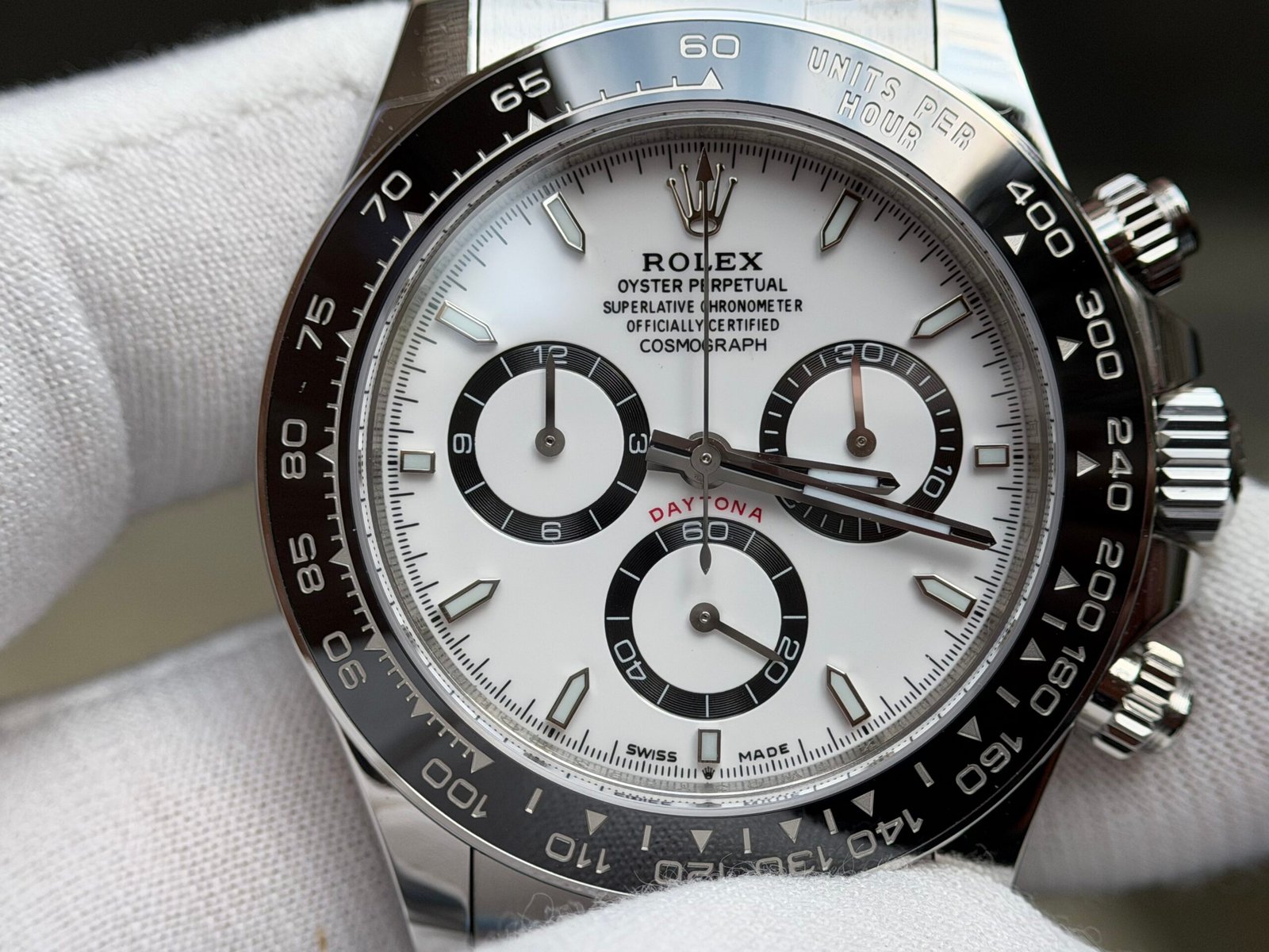 Daytona 126500 Panda 1:1 Best Edition Upgraded dial and hands and crystal and polish - Image 3