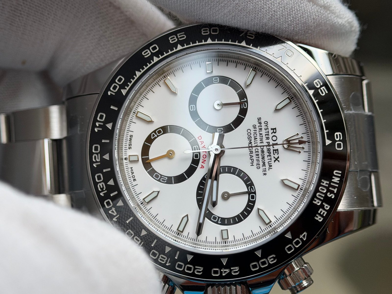 Daytona 126500 Panda 1:1 Best Edition Upgraded dial and hands and crystal and polish - Image 5