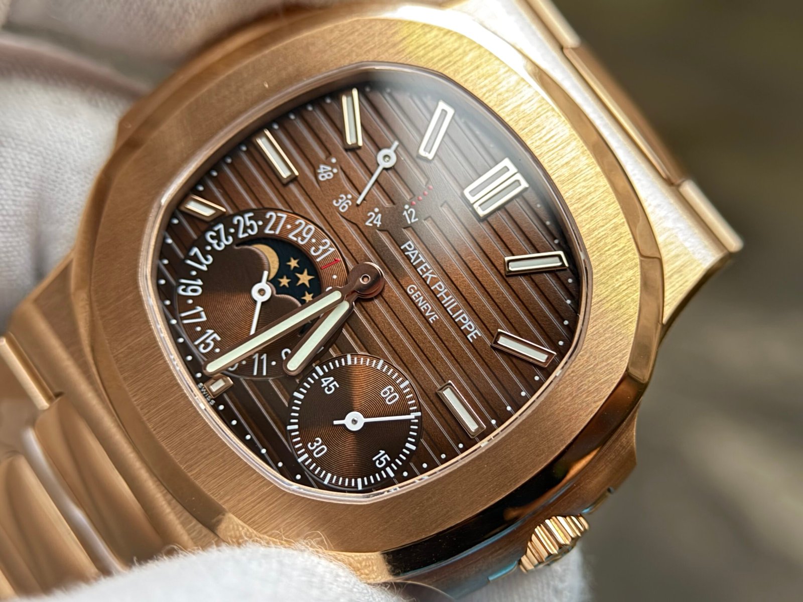 Nautilus 5712 PPF SS 1:1 RG/RG Brownl on SS Bracelet A240 Super Clone - Image 9