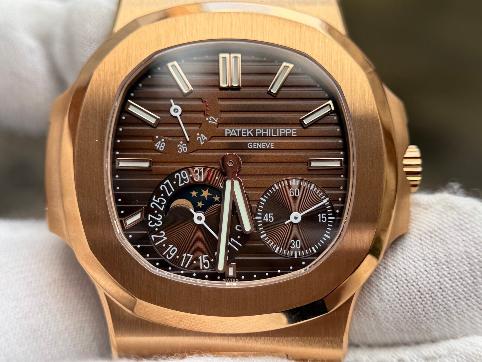 Nautilus 5712 PPF SS 1:1 RG/RG Brownl on SS Bracelet A240 Super Clone - Image 10
