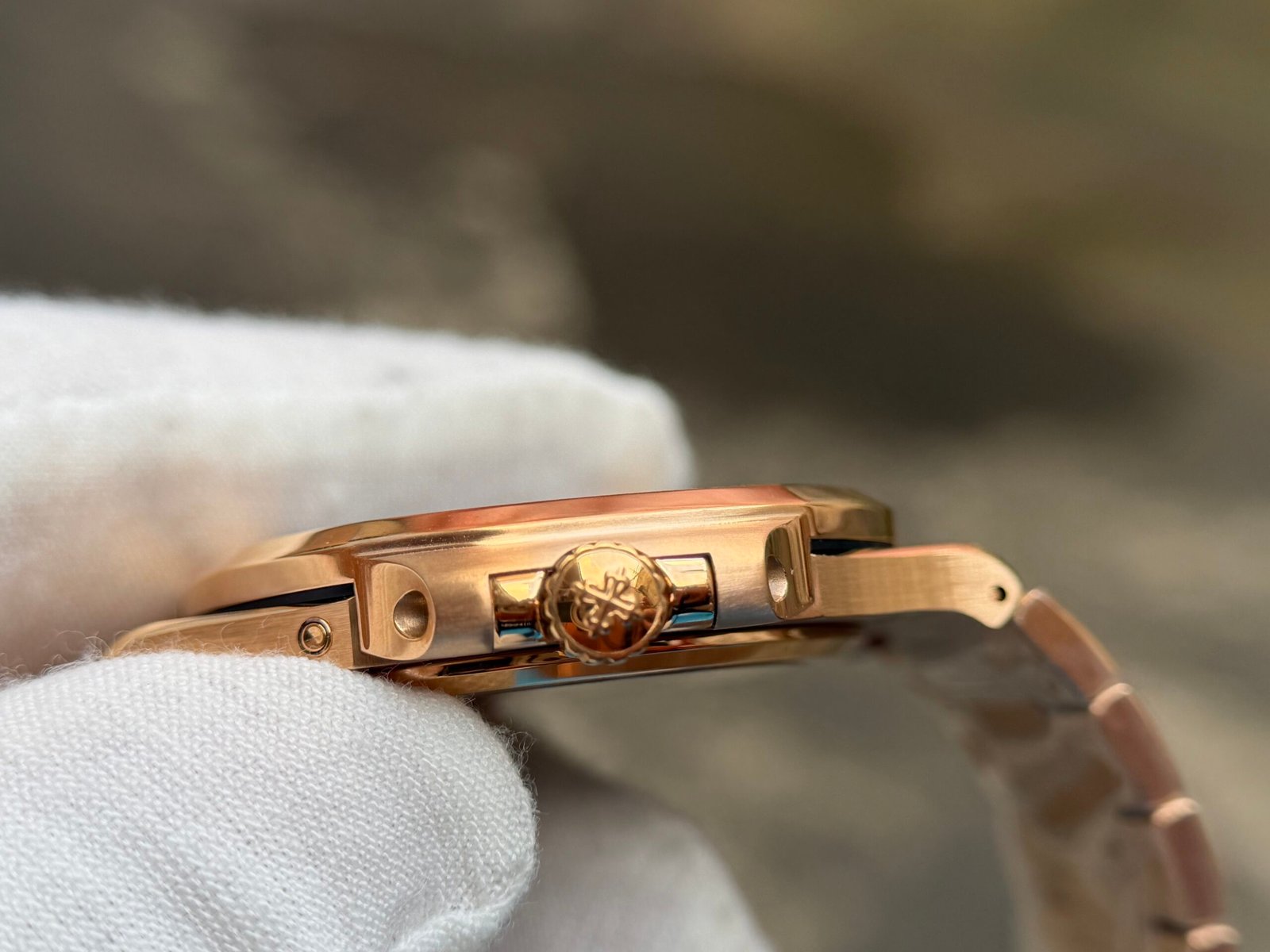 Nautilus 5712 PPF SS 1:1 RG/RG Brownl on SS Bracelet A240 Super Clone - Image 11