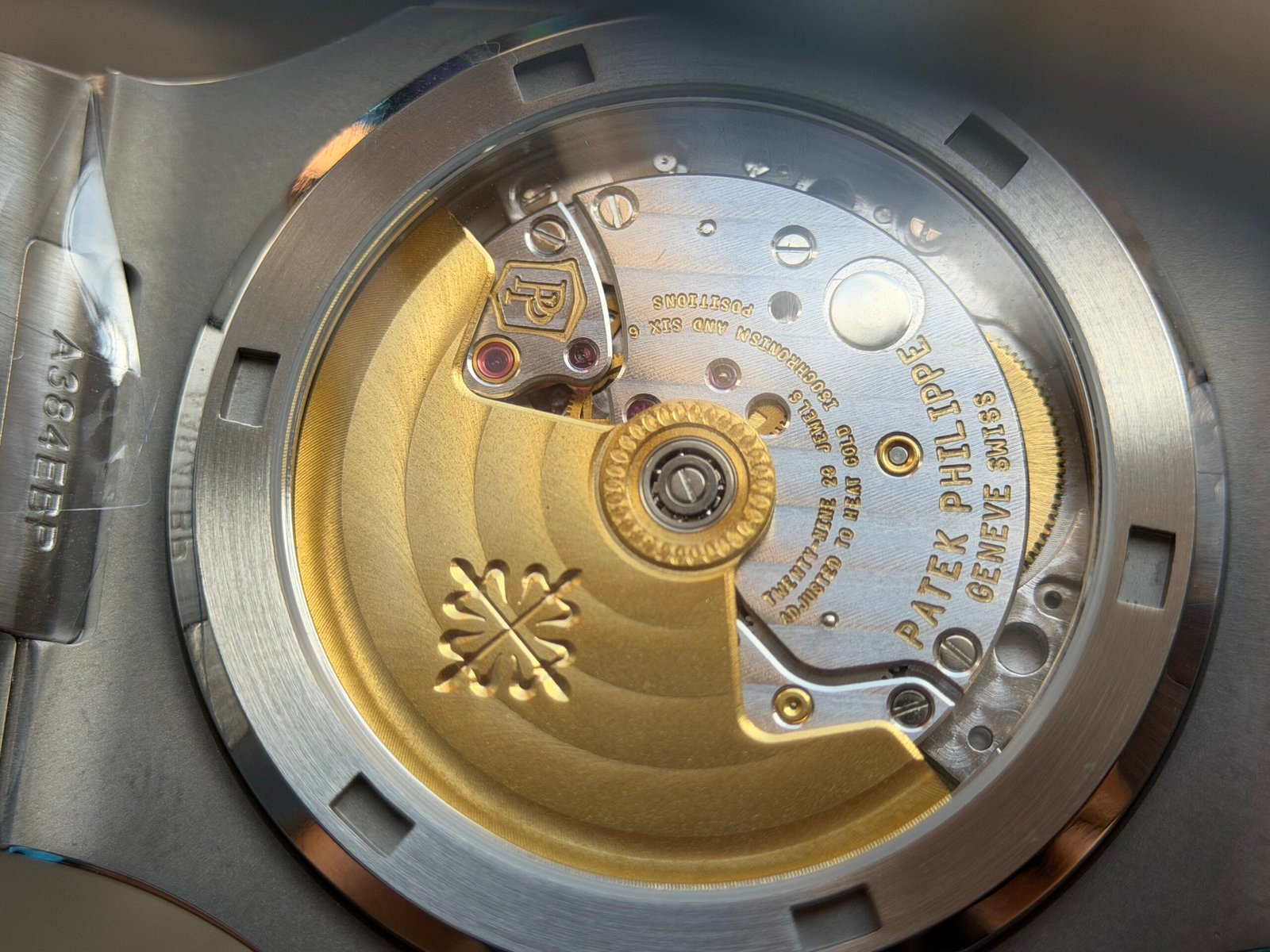 Nautilus 5711/1A 1:1 Best Tiffany & Co.-White Textured Dial on SS Bracelet A324 Super Clone - Image 12