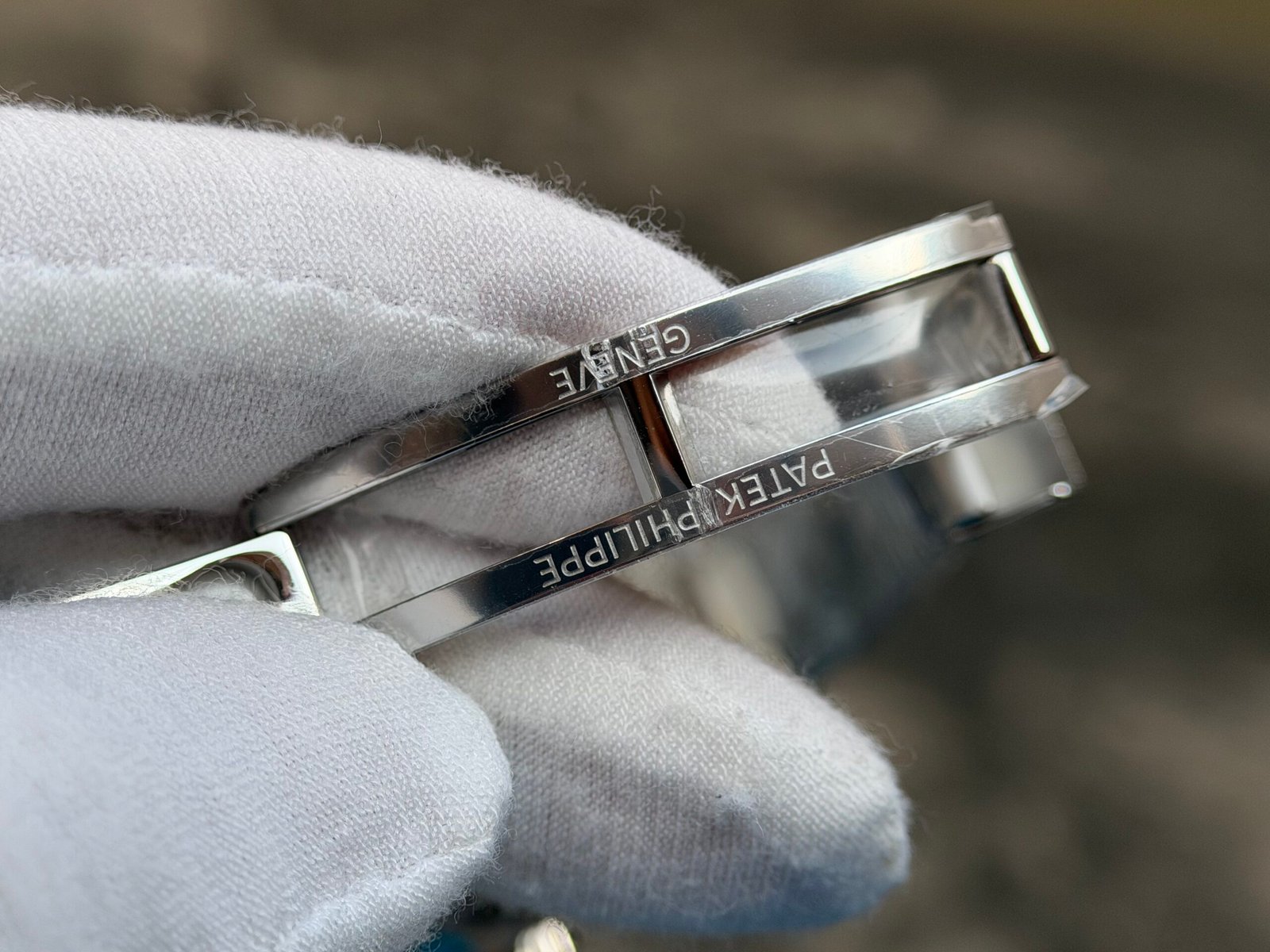 Nautilus 5711/1A 1:1 Best Tiffany & Co.-White Textured Dial on SS Bracelet A324 Super Clone - Image 16
