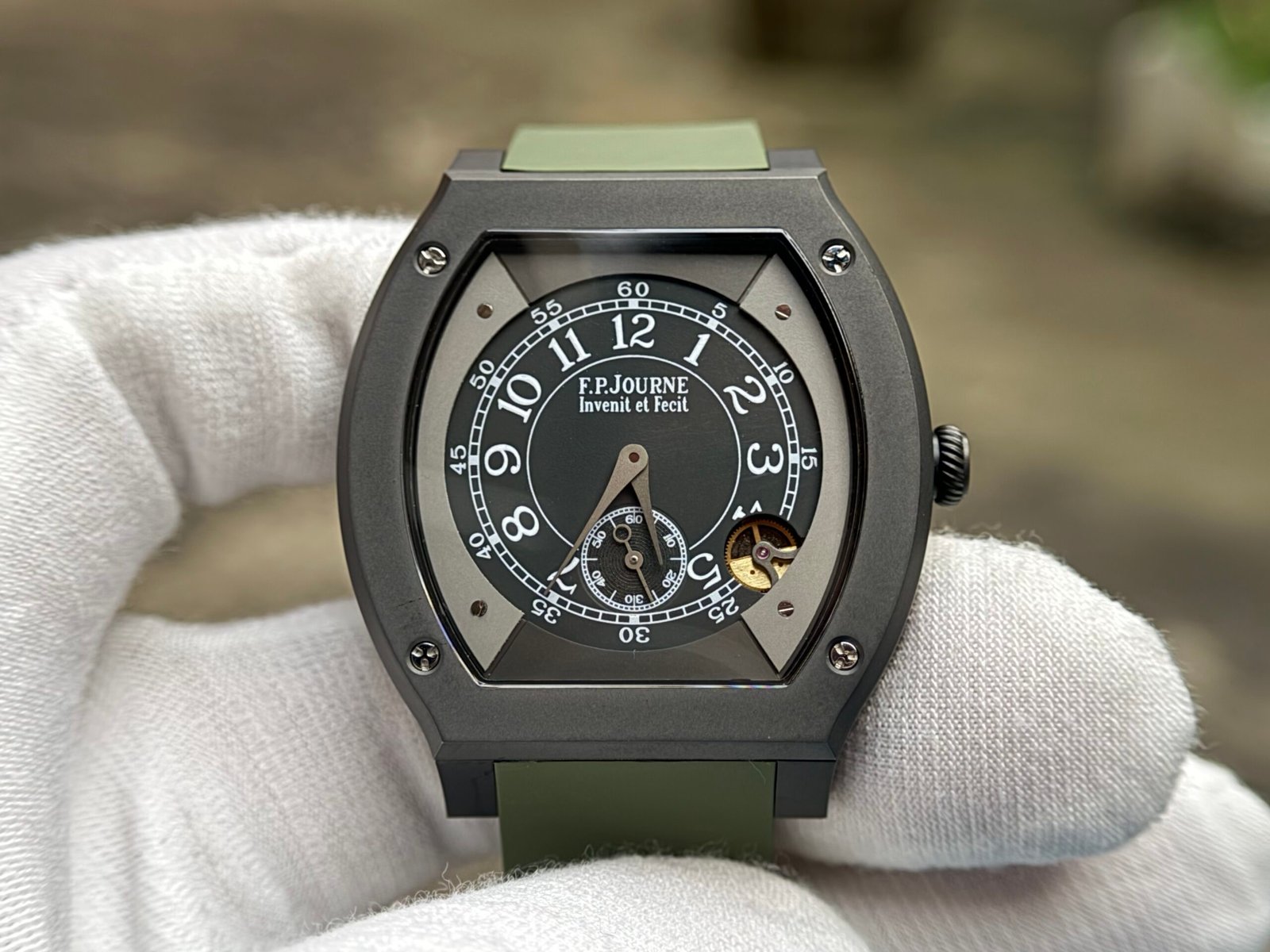 F.P.Journe quartz watch information